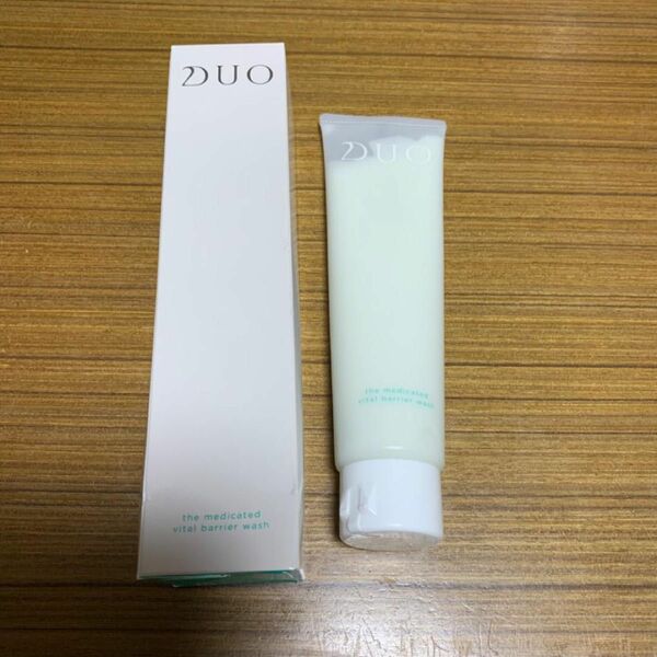 【2本セット】DUO ザ薬用バイタルバリアウォッシュ 110g