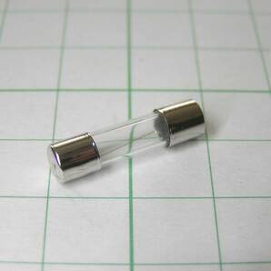 ☆☆ ガラス管ヒューズ 0.5A 5.2x20mm ☆☆の画像1