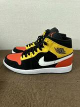 T【未使用品】ナイキ エアジョーダン1 マルチカラー NIKE AIR JORDAN 1 Mid 852542-087 元箱つき_画像2