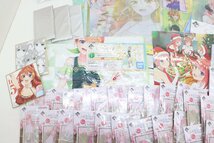 32JD●五等分の花嫁 グッズ まとめ 一番くじ 花嫁展 アクリルボード クリアボード アクスタ 一花 二乃 三玖 四葉 五月 未検品 ジャンク扱い_画像6