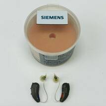 ☆1円〜☆ SIEMENS Pure+ 補聴器 シーメンス ピュアプラス 両耳 耳掛け型 乾燥ケース付_画像1