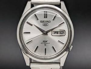 【中古 稼働品】 SEIKO セイコー 5 DX ファイブ デラックス 6106－8000 Cal.6106A 25石 デイデイト 自動巻き 腕時計 現状品 (k-0533)