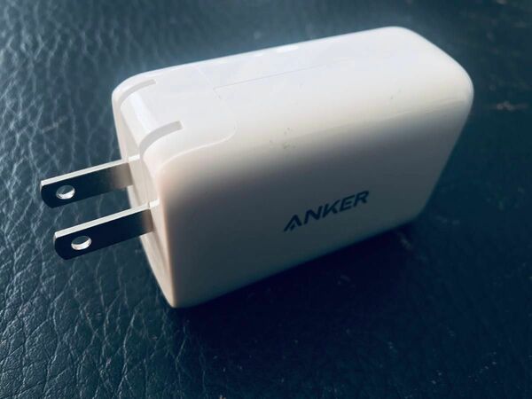 中古良品 Anker PowerPort III 65W Pod 折りたたみ式急速充電器 純正品