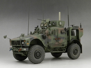 ■1/35 US.ARMY M1240A1 M-ATV （USMC陸軍士官学校）　完成品