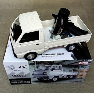 【送料無料】ラジコン トラック車 RCカー RCトラック 子供 知育玩具 電気おもちゃ 1：10 スケール シュミレーション ホワイト