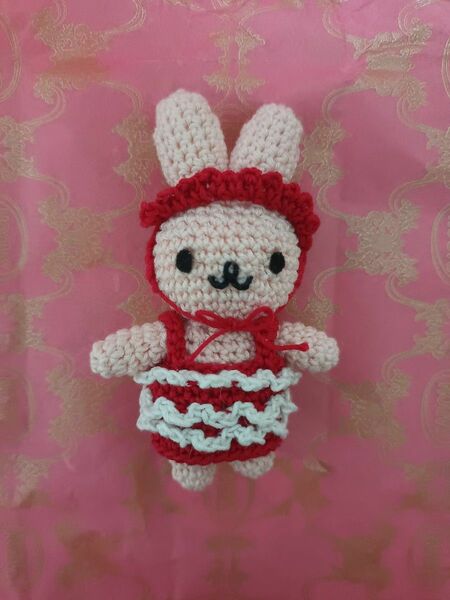 ロリータうさぎ　#ハンドメイド　#あみぐるみ