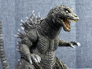 バンダイ S.H.MonsterArts (モンスターアーツ)ゴジラ(2001)