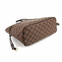 新品同様 ルイ ヴィトン LOUIS VUITTON ダミエ ネヴァーフル PM トート バッグ エベヌ スリーズ N51109 ブラウン 90222539_画像4