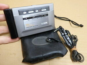 !〇名機!! AIWA HS-PX50 ポータブル カセットプレーヤー アイワ 本体 コントローラー付きイヤホン 電池ボックス バッテリー PB-4 電通あり