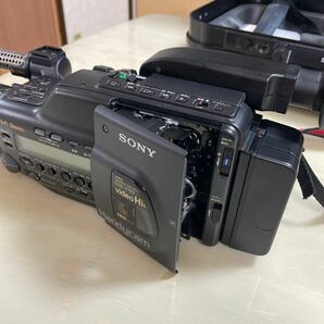 SONY ソニー video Hi8 Handy cam CCD-V700 ビデオカメラレコーダー 【現状品】の画像2