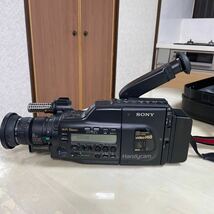 SONY ソニー video Hi8 Handy cam CCD-V700 ビデオカメラレコーダー 【現状品】_画像1