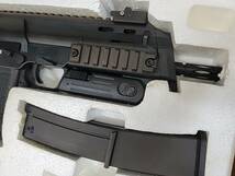 T076[FT10]T67(ガスガン) KSC ガスブローバック MP7A1 レバーキャップ破損品 2/21T出品_画像4