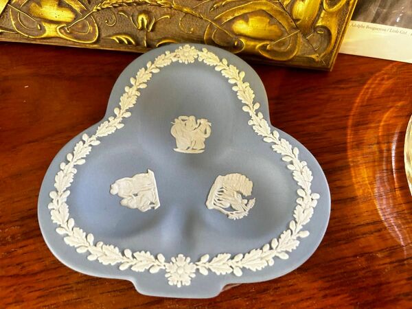 新品　ウェッジウッド　小皿 WEDGWOOD