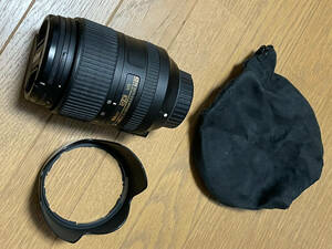 中古レンズ Nikon DX VR AF-S NIKKOR 18-300mm f/3.5-6.3G ED 保護フィルター フードHB-39 付き