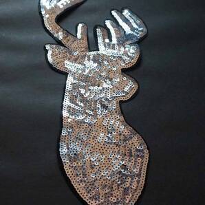 《特大☆銀輝鹿》■『スパンコール加工』■新品『銀鹿』 DEER シカ芸術 アート 豪華 ゴージャス 刺繍ワッペン■激渋■ 洋服・衣類・衣服DIY