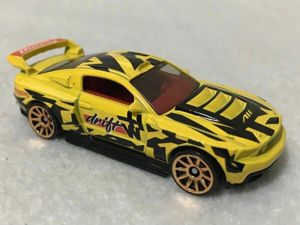 ルース ホットウィール 5パック 限定 CUSTOM ’12 FORD MUSTANG HotWheels フォード マスタング