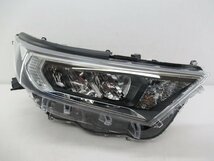 《新車外し》 RAV4 ラブ4 MXAA52 MXAA54 純正 右 ヘッドライト LED 【 STANLEY 42-87 】(M092807)_画像1