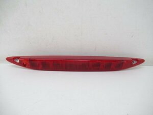 ○純正未使用品 ストリーム RN6 RN7 RN8 RN9 純正 ハイマウント ストップ ランプ 【 STANLEY P6589 】 (M092255)