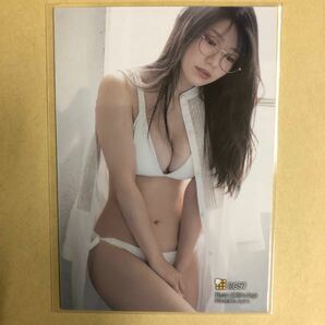 山田かな トレカ アイドル グラビア カード 水着 ビキニ RG57 タレント トレーディングカードの画像1