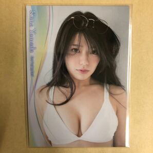 山田かな トレカ アイドル グラビア カード 水着 ビキニ RG61 タレント トレーディングカードの画像1
