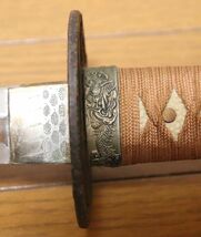 かっこいい梨地の鞘に龍図縁頭 目貫の模造刀 n423_画像5