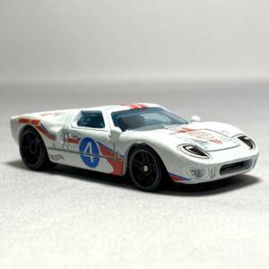 1/64 Hotwheels ★ FORD GT-40 ★ フォード ホワイト ルース