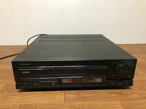 PIONEER* Pioneer LD player CLD-E110