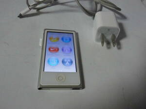 iPod nano 16GB　 NKN22J　 A1446 　第7世代　シルバー　純正充電器付属　動作品