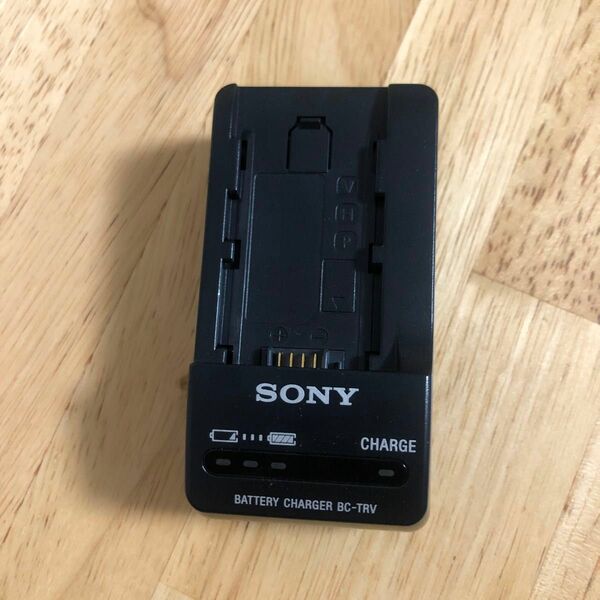 SONY handycam用充電器