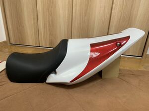 CB1300 SC54 A-TECH エーテック　シングルシートカウル　NAOアンダーパネル付き