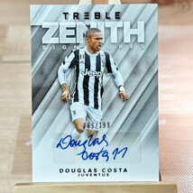 199枚限定 ドウグラス・コスタ 2018-19 Panini Treble Douglas Costa Zenith Signatures Auto 069/199 Juventus 直筆サインカード_画像1