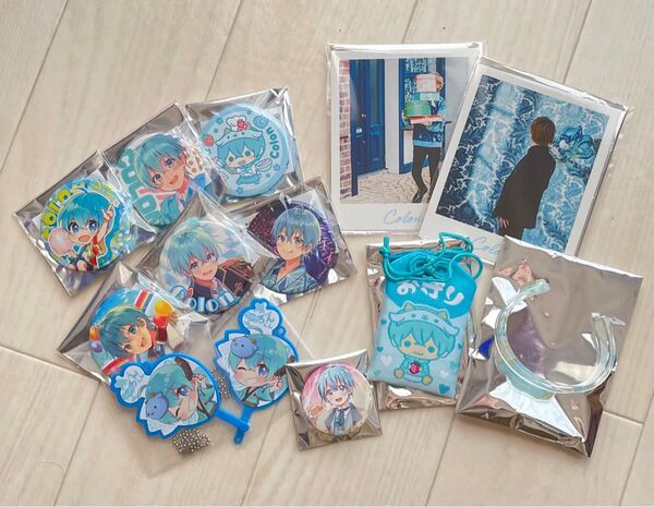 すとぷり ころんくん 缶バッジ ミニうちわキーホルダー 実写写真 アクリルバングル お守り