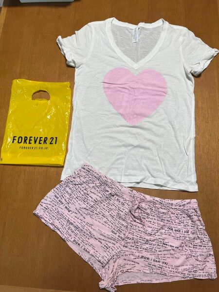 Forever 21 レディース　ガールズ　 半袖 セットアップ　ルームウェア　パジャマ　M 