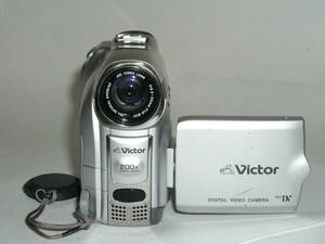 5867●● Victor GR-D250、MiniDVテープ式ビデオカメラ ●28