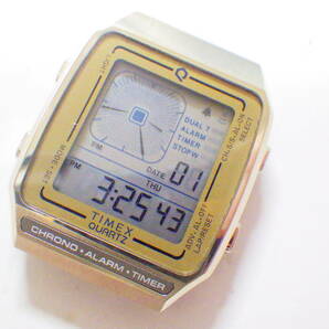 TIMEX タイメックス 訳あり デジタル腕時計 復刻モデル TW2U72500 #882の画像2