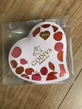 GODIVAゴディバ　バレンタイン 2024限定 ミニハート缶　ゴディバ GODIVA チョコレート ゴディバチョコレートアソート_画像5