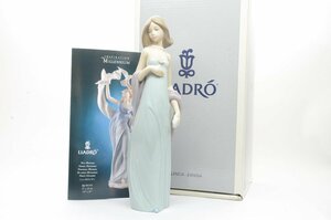 Lladro リアドロ 陶器人形 置物 少女 05487