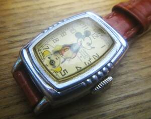 激レアー1930年代 Ingersoll Mickey Mouse Watch インガソル ミッキーマウス　樽型　機械式手巻き スモール秒針 精度抜群稼働