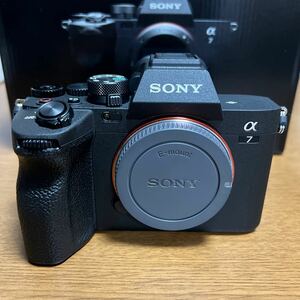 新品同様 SONY α7IV ボディ