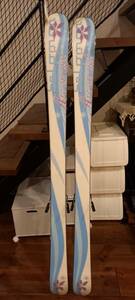 SALOMON スキー板　ツインチップ　フリーライド　141cm