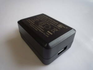 華佳商事　USB充電器　急速充電器ACアダプター　5V 3A XSD-0503000SJPU 黒　ブラック　1ポート