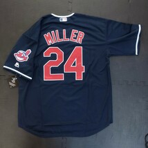 新品 未使用品 majestic MLB Cleveland Indians replica jersey Andrew Miller インディアンス レプリカ ユニフォーム SIZE 48(L-XL)_画像2