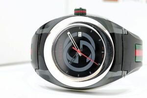 260　GUCCI SYNC QZ　　137.1　　グッチ シンク ブラック文字盤 スイス製 クォーツ メンズ 腕時計 純正ラバーベルト 箱