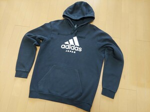 adidas　アディダス　パーカー　2XO