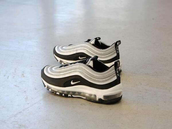 air max 97 gs★US5★検索用,エアマックス,97,黒,ブラック,銀,メタリック,シルバー,アメリカ,海外,USA,限定