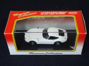 KYOSHO ミニカー＜TOYOTA 2000GT＞(WHITE) No.03031W 1:43 SCALE KYOSHO ORIGINALS DIE-CAST MODEL CAR SERIES 京商 ケース入り 箱入り