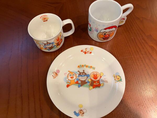 アンパンマン食器3点セット、「それいけ! アンパンマン」子供用 食器