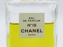 S02 CHANEL シャネル N°19 オードパルファム 香水 50ml_画像5