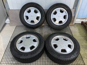 社外品 215/65R15 6.5J+22 6穴 PCD139.7 15インチ スタッドレスタイヤホイール 4本セット 162