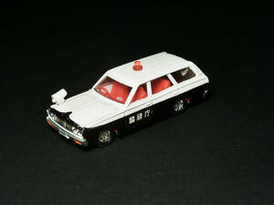 トミカ 日本製No.47『ニッサン セドリックワゴン パトロールカーS=1/65』』黒箱シリーズ1974/国産旧車ミニカー/警視庁パトカー/tomica/日産